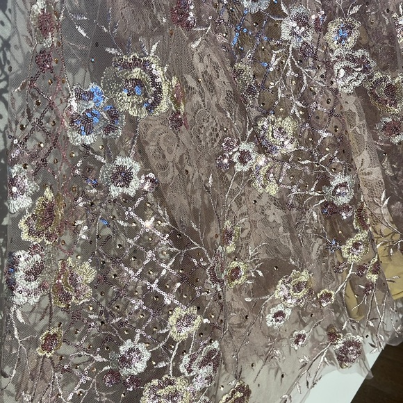 Mac Duggal embroidered floral pink a-line plunge gown - 67481 - Picture 8 of 14